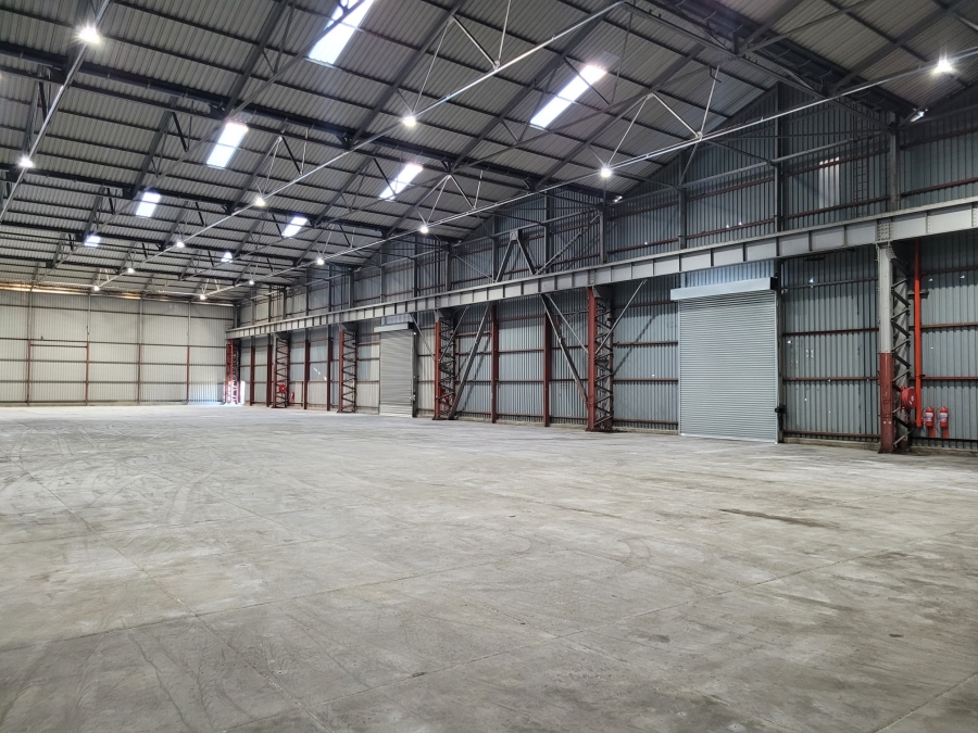 To Let Commercial Property for Rent in Maitland Western Cape